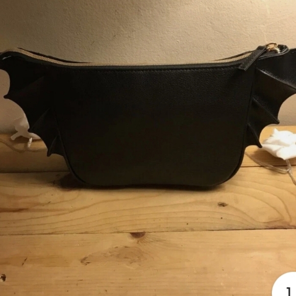 JEFFREE STARR BAT COSMETIC BAG NEW - Picture 2 of 3